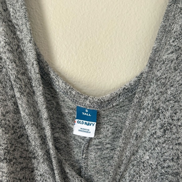 Old Navy Heather Gray Sleeveless Tank Romper - Picture 4 of 5